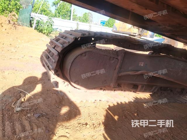 右側(cè)行走馬達(dá)蓋板（行走機(jī)構(gòu)）