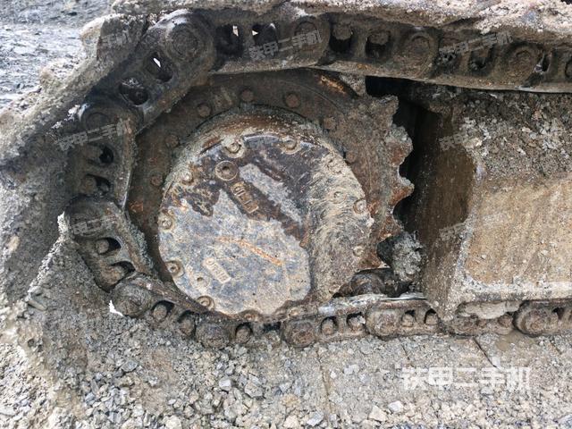 左驅(qū)動輪(行走機構(gòu)) 左驅(qū)動輪(行走機構(gòu))