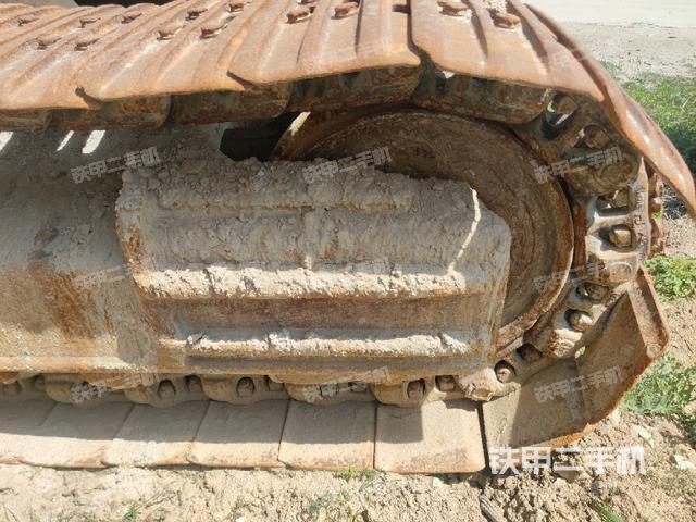 右側(cè)行走馬達(dá)蓋板(行走機(jī)構(gòu)) 右側(cè)行走馬達(dá)蓋板(行走機(jī)構(gòu))