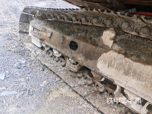 左側(cè)行走馬達(dá)蓋板(行走機構(gòu)) 左側(cè)行走馬達(dá)蓋板(行走機構(gòu))