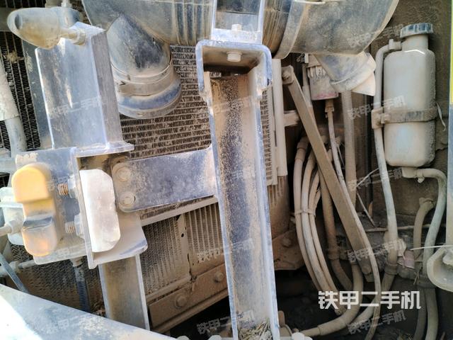 散熱器室(大件艙室) 散熱器室(大件艙室)