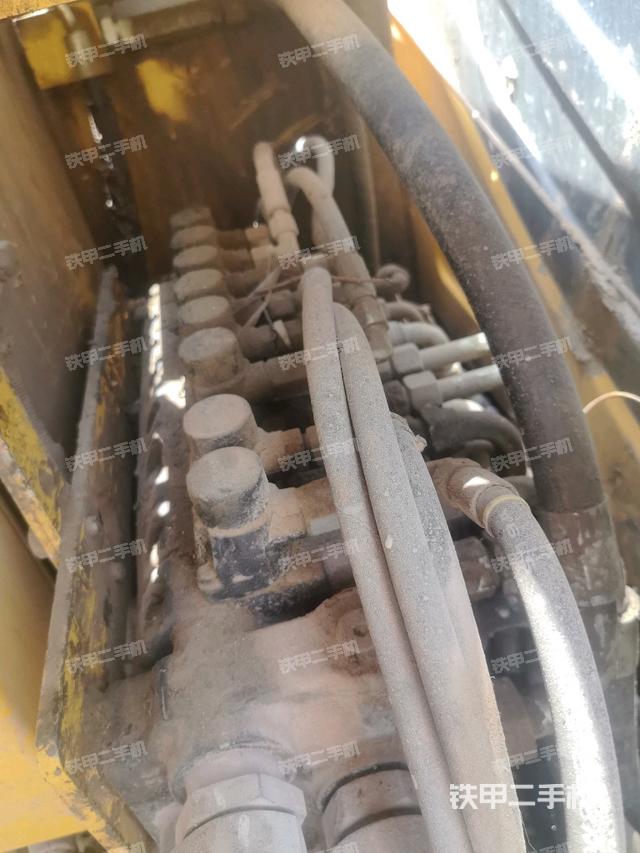 分配閥（上車部件）