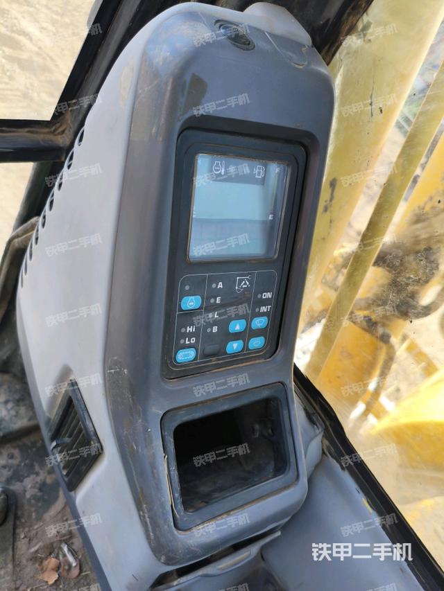 显示屏 （驾驶室部分）