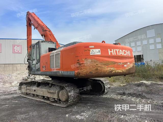 整機(jī)右后45°(整機(jī)外觀) 整機(jī)右后45°(整機(jī)外觀)