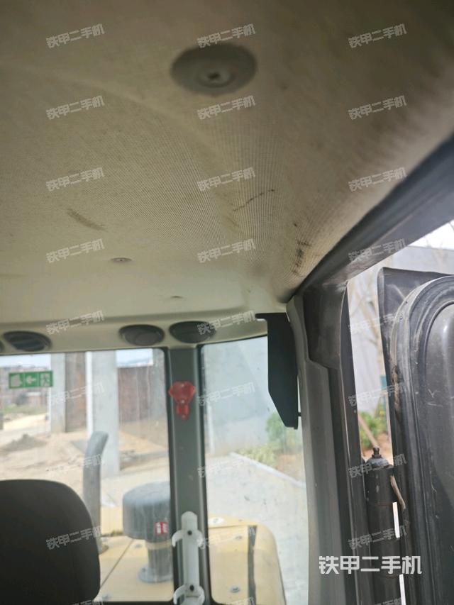 頂棚整體（駕駛室部分）