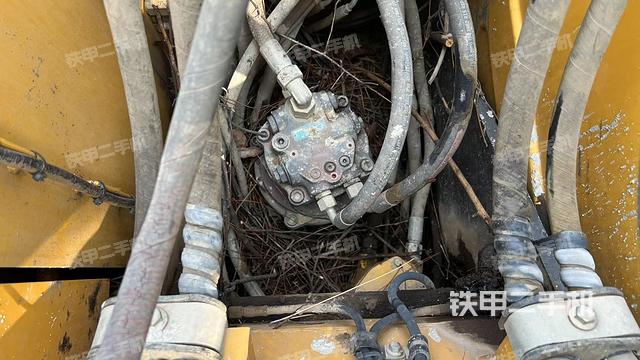 回轉(zhuǎn)馬達(dá)（上車部件）