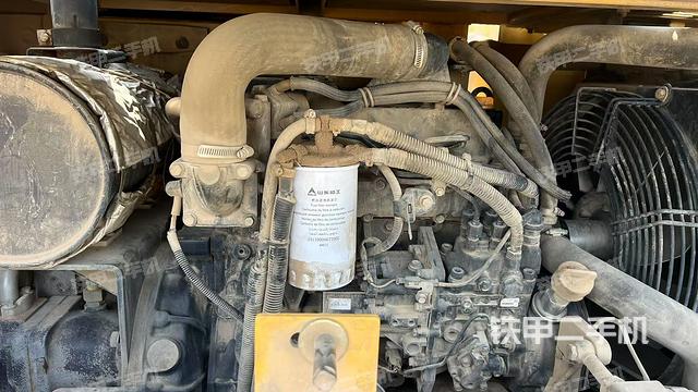 發(fā)動機(jī)室（上車部件）