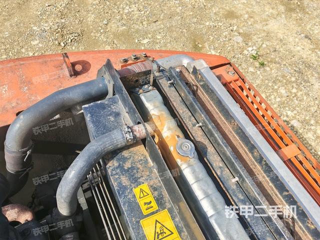 水箱+風扇特寫(上車部件) 水箱+風扇特寫(上車部件)