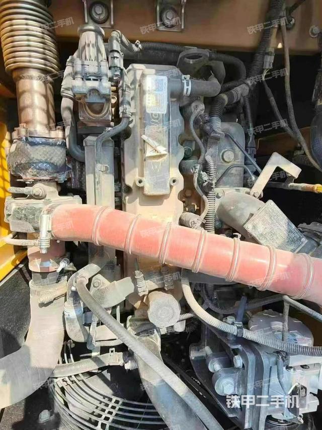 發(fā)動機整體俯視（整機外觀）