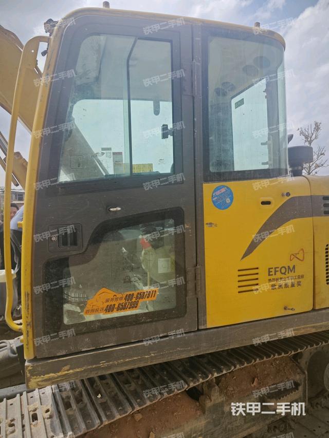 ?駕駛室正側(cè)（駕駛室部分）