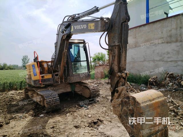 右前45(整機外觀) 右前45(整機外觀)
