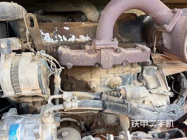 發(fā)動(dòng)機(jī)整體俯視（整機(jī)外觀）