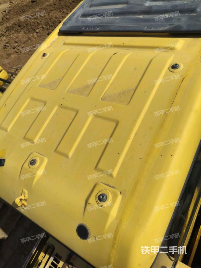 驾驶室顶部俯视（上车部件）