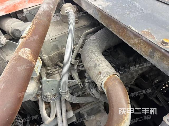 發(fā)動(dòng)機(jī)整體俯視(整機(jī)外觀) 發(fā)動(dòng)機(jī)整體俯視(整機(jī)外觀)