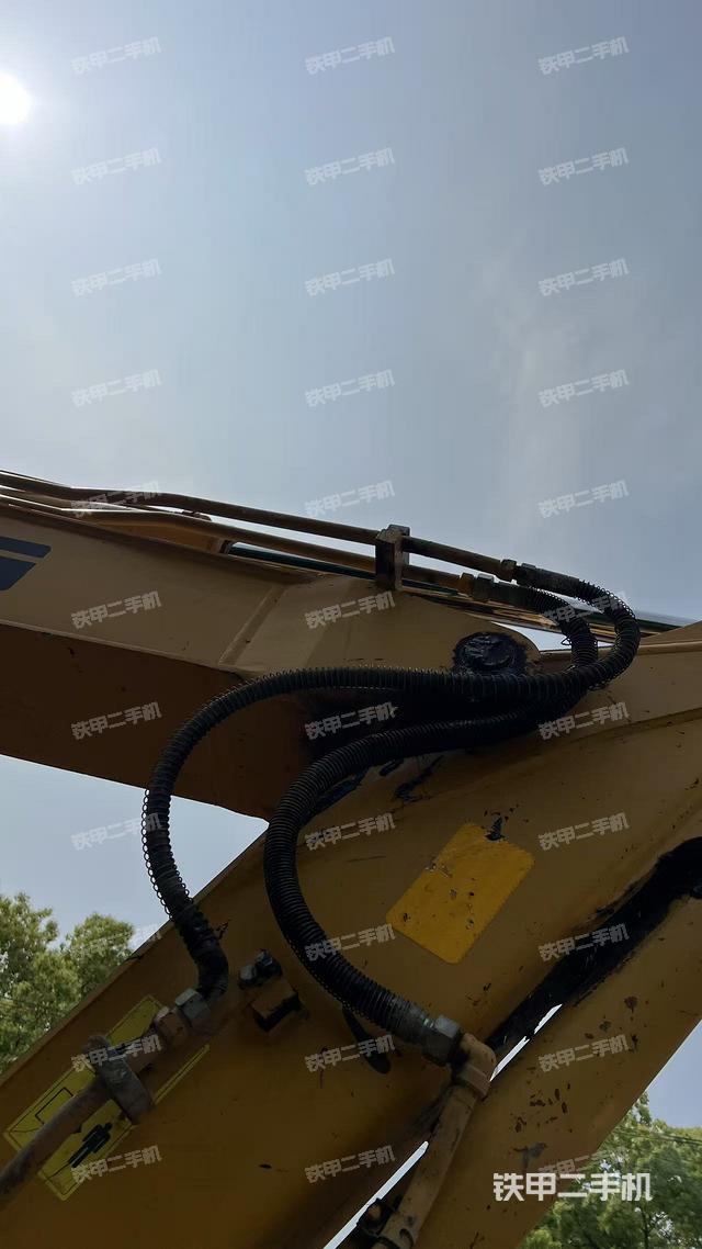 大臂整體?右側(cè)（工作和回轉(zhuǎn)裝置）