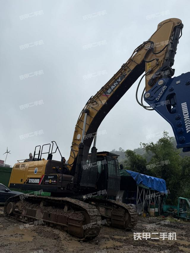 三一重工SY650H挖掘機(jī)