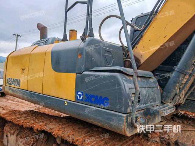 右前45(整機(jī)外觀) 右前45(整機(jī)外觀)