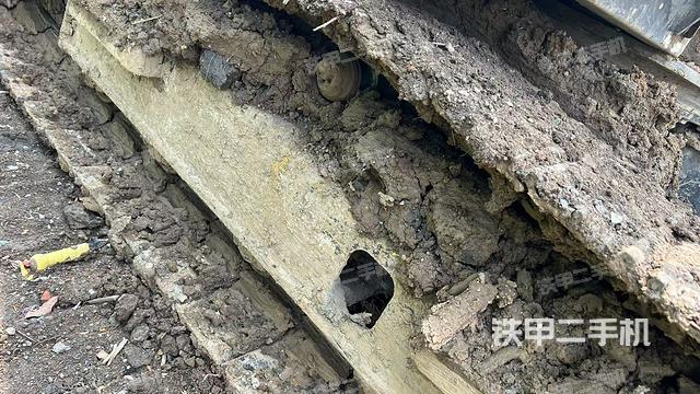 左托鏈輪和鏈筋（行走機(jī)構(gòu)）