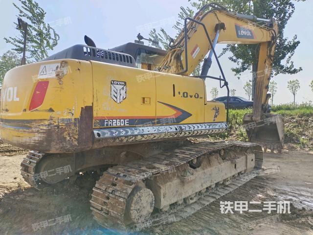 右后45(整機(jī)外觀) 右后45(整機(jī)外觀)