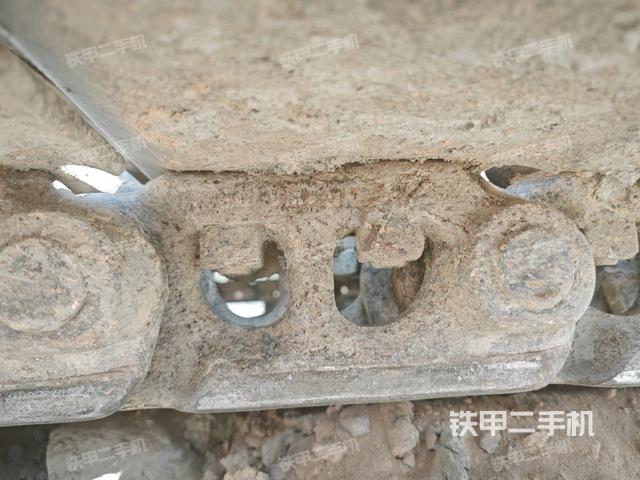 右側(cè)行走馬達(dá)蓋板（行走機(jī)構(gòu)）