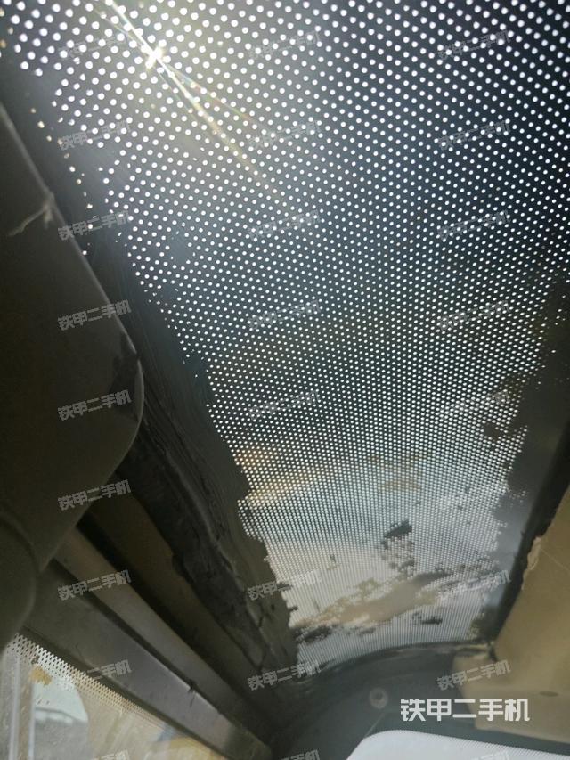 后窗玻璃角標(biāo)（駕駛室部分）