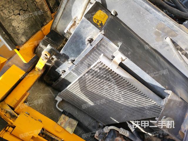散熱器室(大件艙室) 散熱器室(大件艙室)
