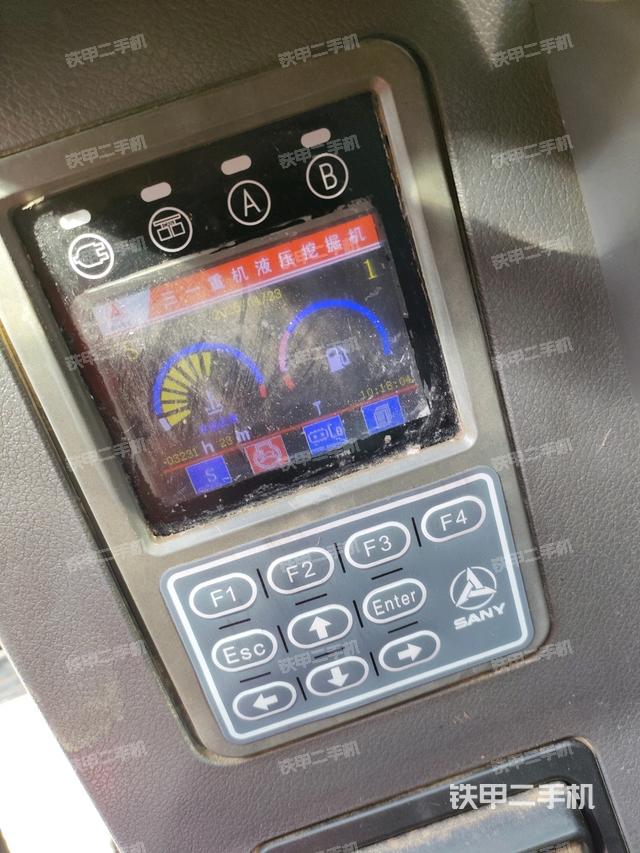 顯示屏?(駕駛室部分) 顯示屏?(駕駛室部分)