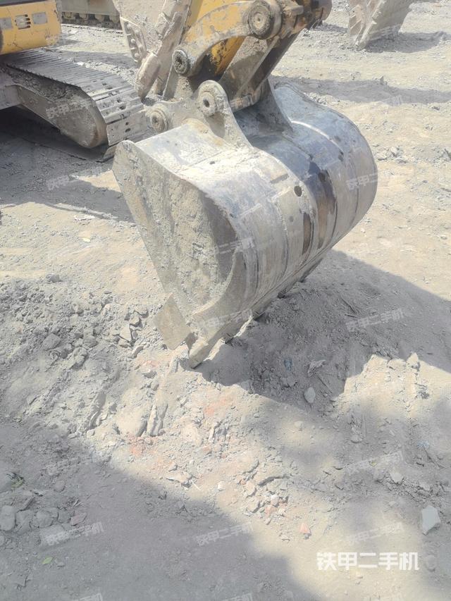 鏟斗45度（工作和回轉(zhuǎn)裝置）