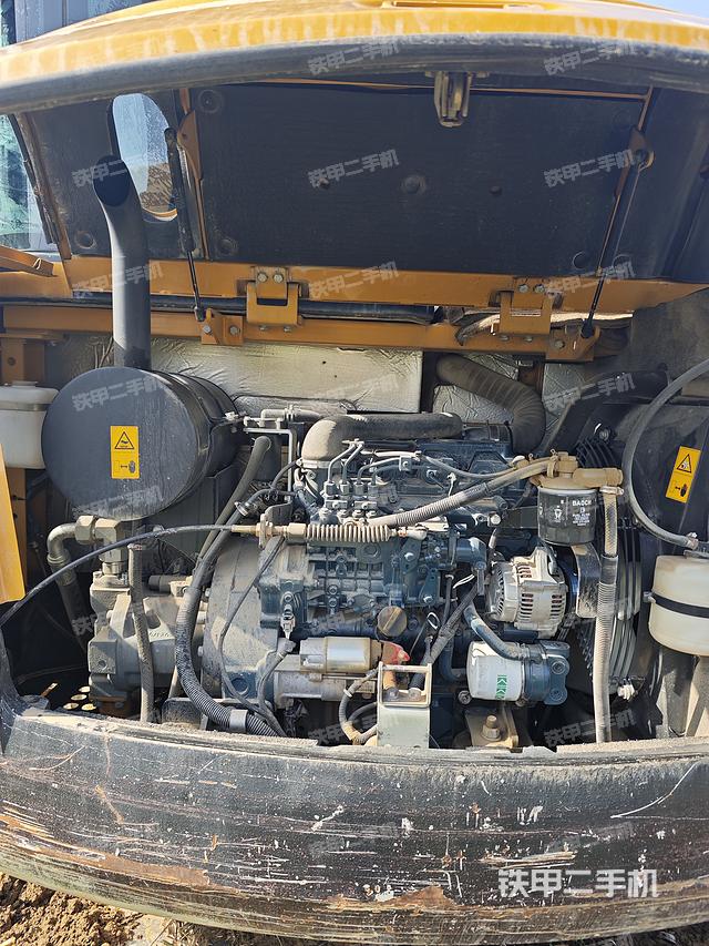 发动机整体俯视（整机外观）