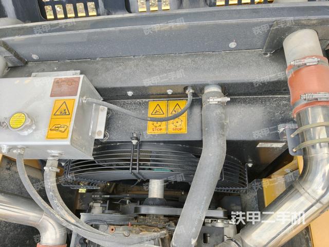 水箱+風扇特寫(上車部件) 水箱+風扇特寫(上車部件)