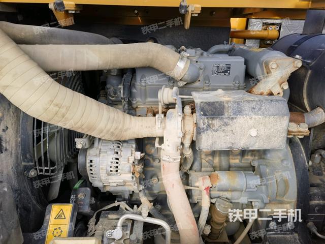 發(fā)動(dòng)機(jī)整體俯視（整機(jī)外觀）