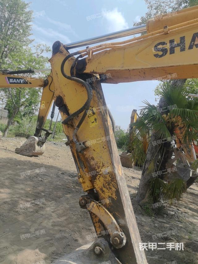 小臂整體左后（工作和回轉(zhuǎn)裝置）