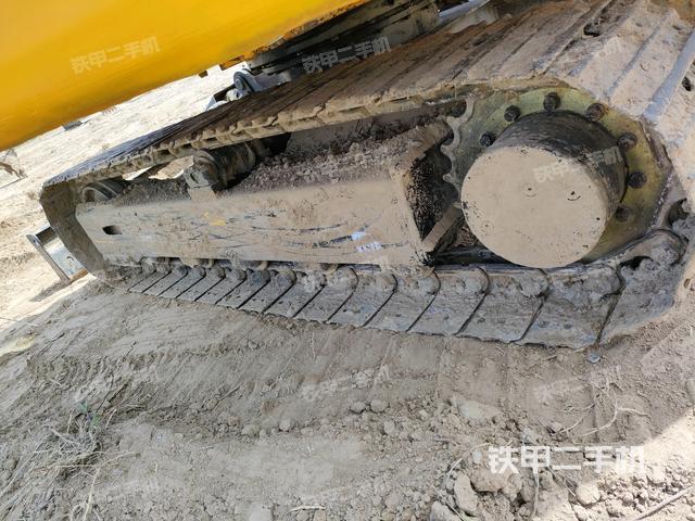 右側(cè)履帶整體?（行走機(jī)構(gòu)）