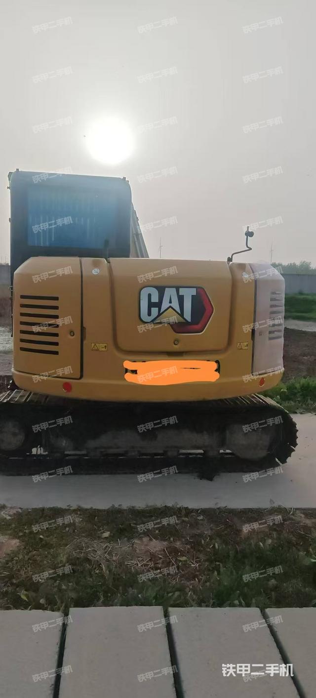 駕駛室頂部（整機(jī)外觀）