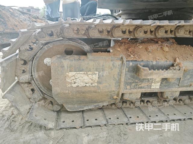 左導(dǎo)向輪（行走機(jī)構(gòu)）