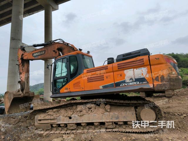 左后45（整機外觀）