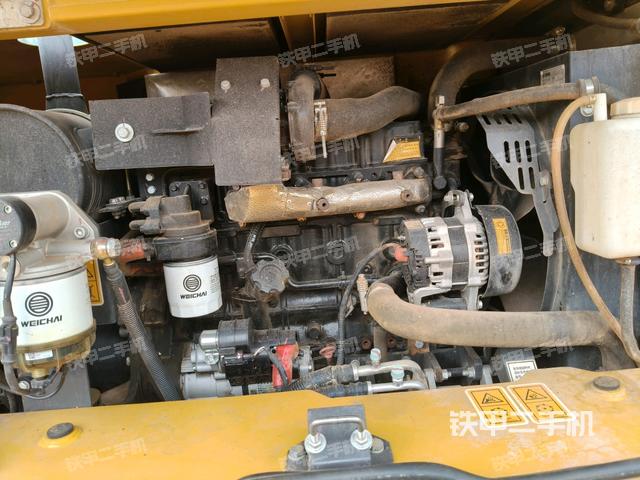 發(fā)動機整體俯視（整機外觀）