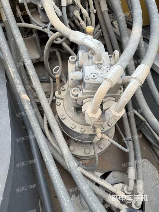 發(fā)動(dòng)機(jī)室(上車部件) 發(fā)動(dòng)機(jī)室(上車部件)