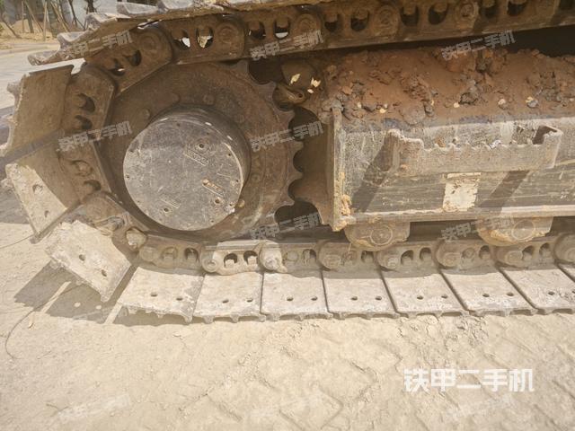 右導(dǎo)向輪（行走機(jī)構(gòu)）