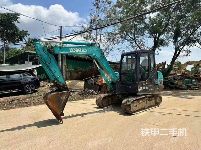神鋼SK60-C挖掘機(jī)