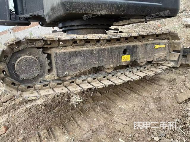 單側(cè)履帶整體（整機外觀）