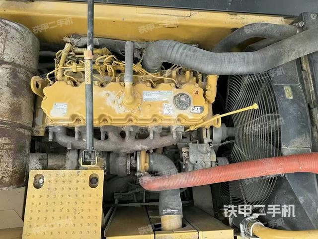 发动机整体俯视（整机外观）