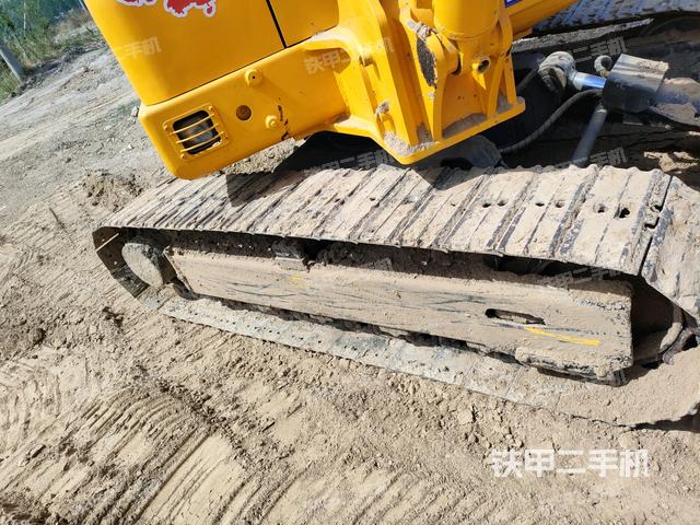 左側(cè)履帶整體?（行走機(jī)構(gòu)）