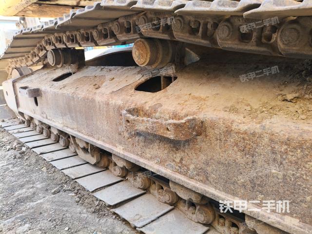 右側(cè)履帶整體（行走機(jī)構(gòu)）