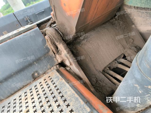 大臂根部?斜視（工作和回轉(zhuǎn)裝置）