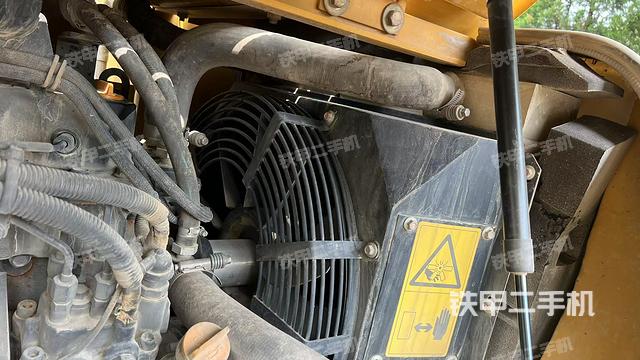 水箱+風(fēng)扇特寫（上車部件）