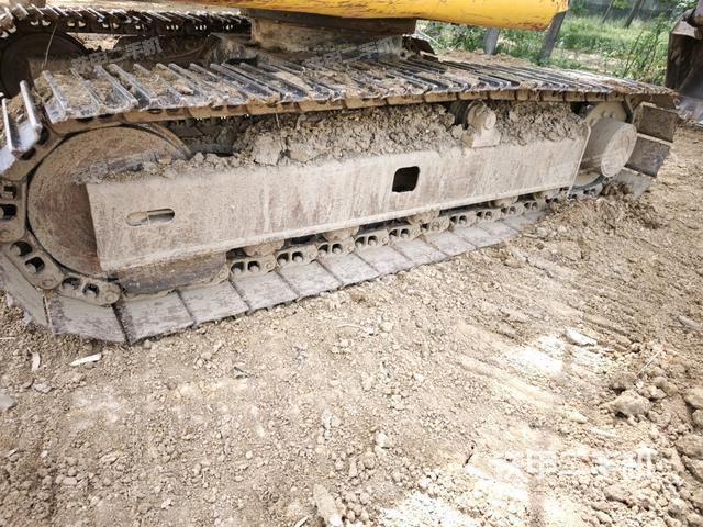 右側(cè)履帶整體?（行走機(jī)構(gòu)）