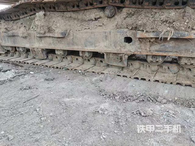 单侧履带整体（整机外观）