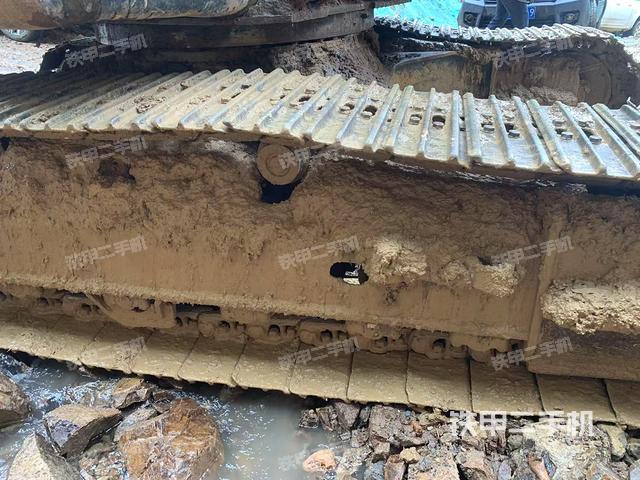 单侧履带整体（整机外观）