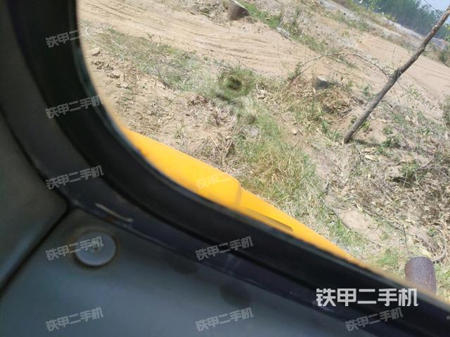 后窗玻璃角標(biāo)（駕駛室部分）